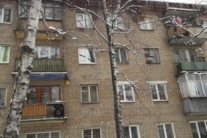 мкр. Дзержинского д20 очистка кровли от снега и наледи